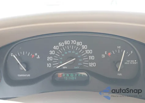 2005 Buick Century z USA, uszkodzony, nr VIN 2G4WS52J151175999